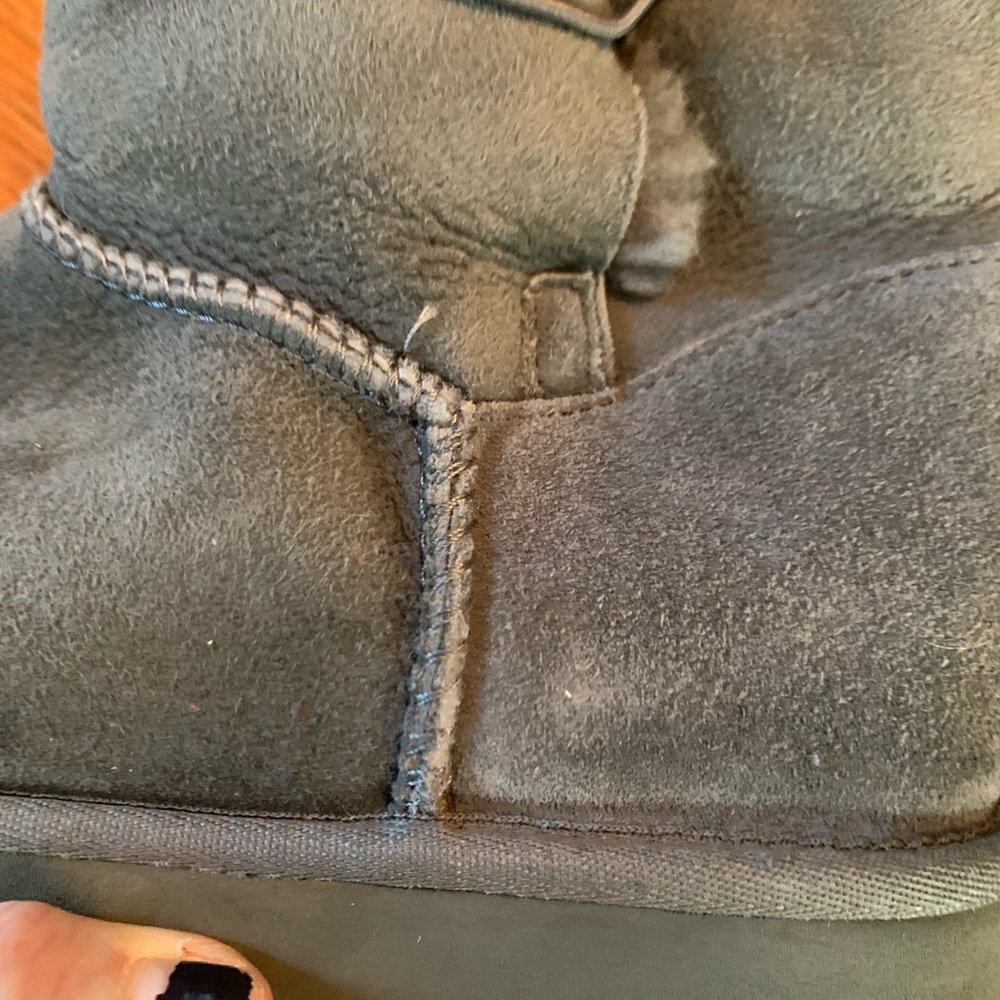 Ugg Bailey Boots - image 4